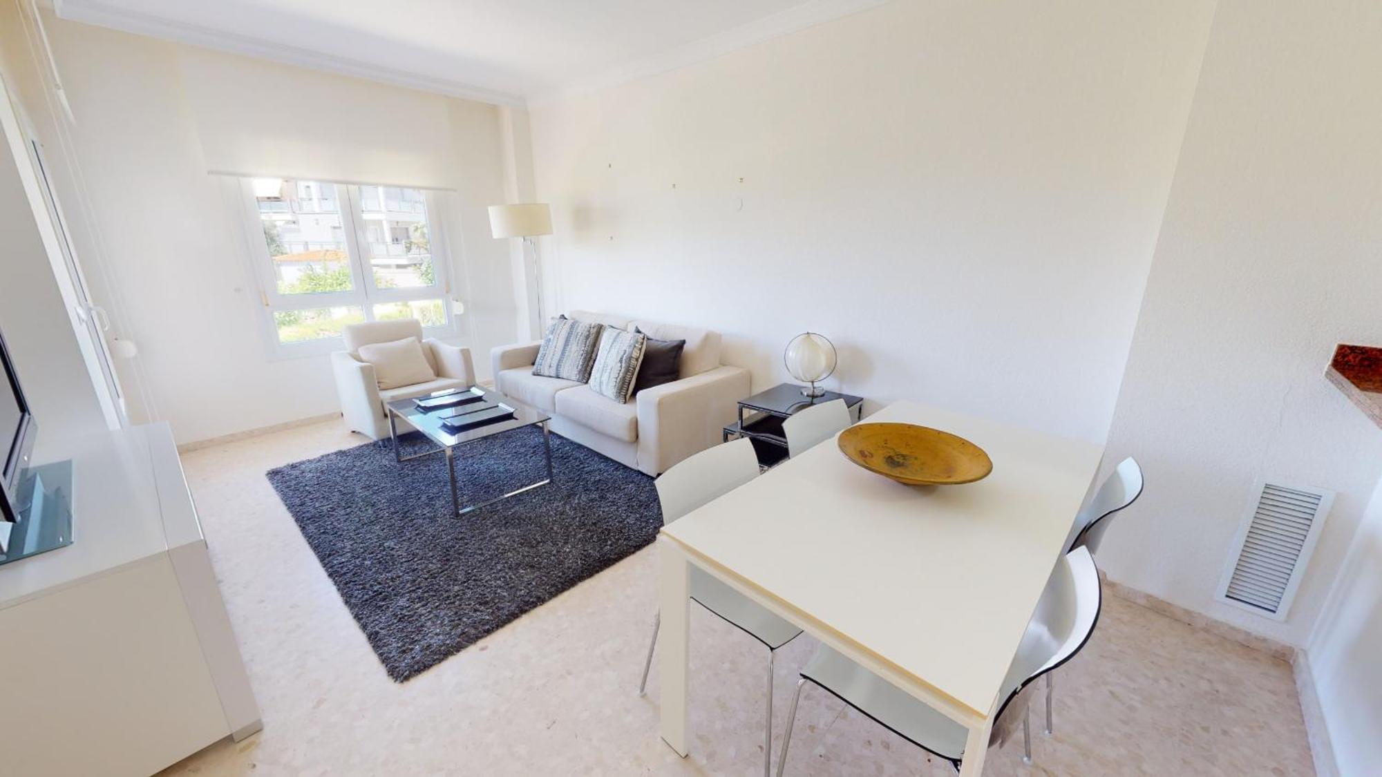 Royal Purple By On Travel Apartment *